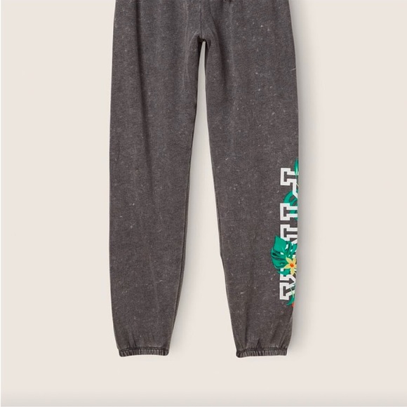 NWT! PINK ‘Classic Pant’ Sweatpants - Picture 3 of 7